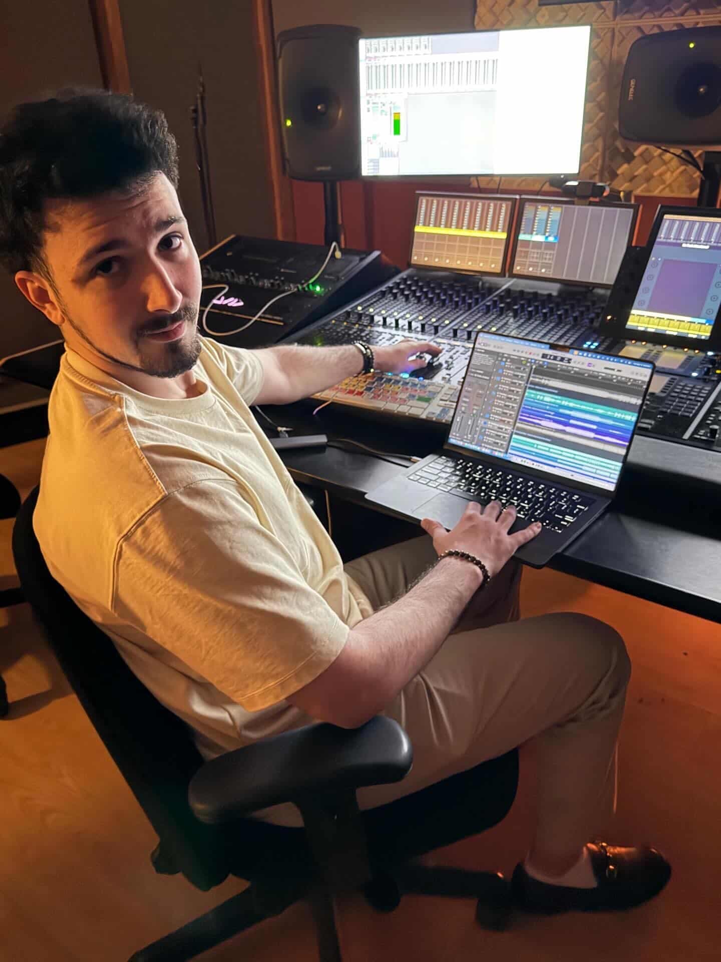 WaveZ in the studio